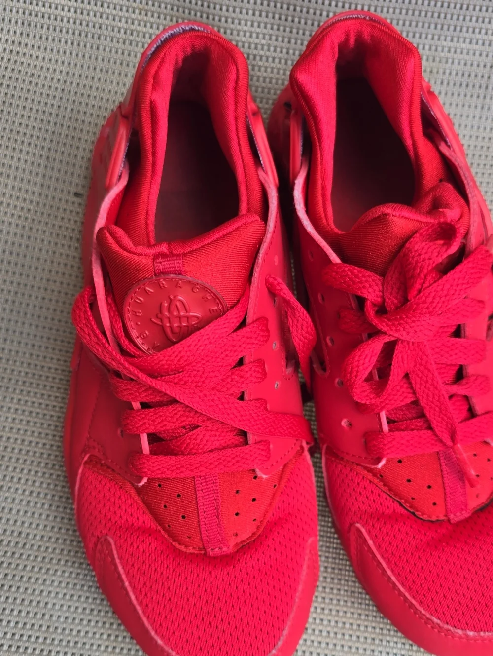 Nike all red